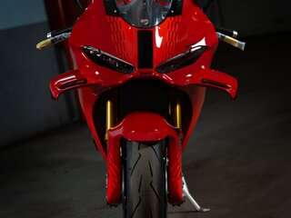 2026 Ducati Panigale V4, красный, 4250000 рублей, вид 4