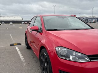 2014 Volkswagen Golf VII, красный, 790000 рублей, вид 3