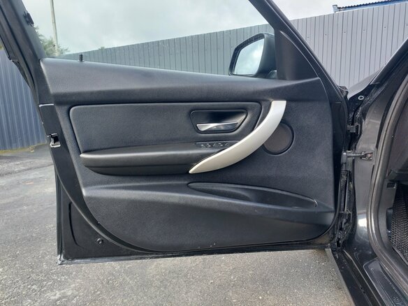 2013 BMW 3 серии 320i VI (F3x), чёрный, 1679000 рублей - вид 8