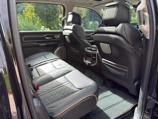 2026 Ram 1500 Crew Cab V Рестайлинг, чёрный, 10199000 рублей, вид 5