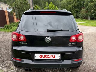 2011 Volkswagen Tiguan I, чёрный, 1000000 рублей, вид 5