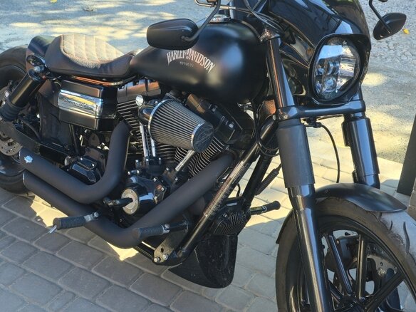 2008 Harley-Davidson Dyna Super Glide, чёрный, 1100000 рублей - вид 5