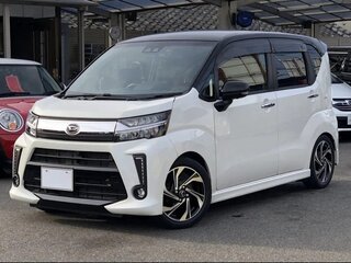 2022 Daihatsu Move VI Рестайлинг, белый, 810000 рублей, вид 1