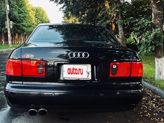 1998 Audi S8 I (D2), синий, 1300000 рублей, вид 4