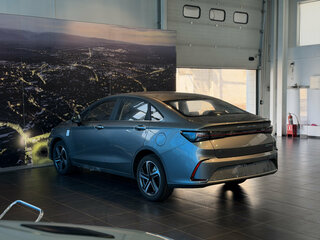 2025 BAIC U5 Plus, серый, 2300000 рублей, вид 4