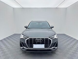 2023 Audi Q3 35 TFSI II (F3), серебристый, 2470000 рублей, вид 1
