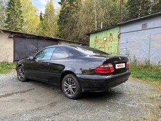 2001 Mercedes-Benz CLK-Класс 320 I (W208) Рестайлинг, чёрный, 620000 рублей, вид 5
