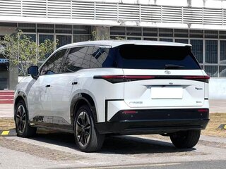 2026 Toyota bZ3X 58.3 kWh, белый, 2940000 рублей, вид 3
