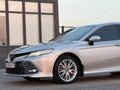 2018 Toyota Camry VIII (XV70), серебристый, 2499000 рублей - вид 6