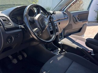 2010 Skoda Fabia II, голубой, 550000 рублей, вид 4