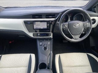 2017 Toyota Auris II Рестайлинг, синий, 1050000 рублей, вид 5