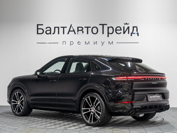 2025 Porsche Cayenne Coupé III Рестайлинг, чёрный, 17490000 рублей - вид 8