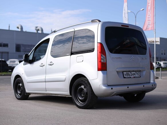 2011 Citroen Berlingo II, серебристый, 584684 рублей - вид 6