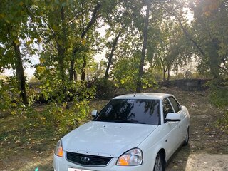 2014 Lada (ВАЗ) Priora I Рестайлинг, белый, 450000 рублей, вид 1