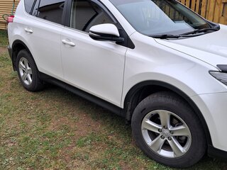2014 Toyota RAV4 IV (XA40), белый, 2150000 рублей, вид 4