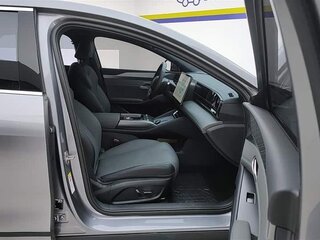 2026 BYD Qin L, серый, 1713009 рублей, вид 3