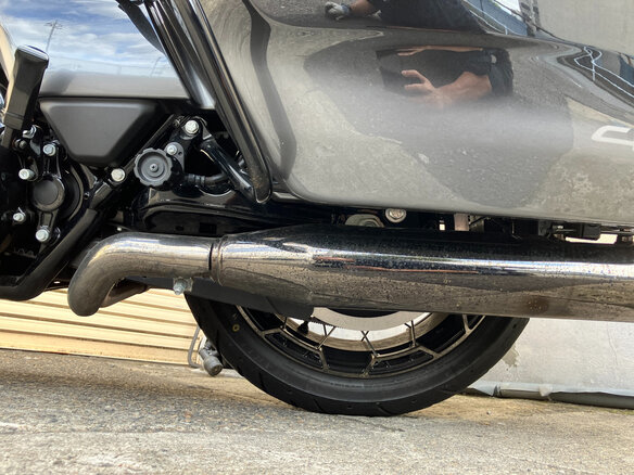 2025 Harley-Davidson CVO Road Glide, серый - вид 6