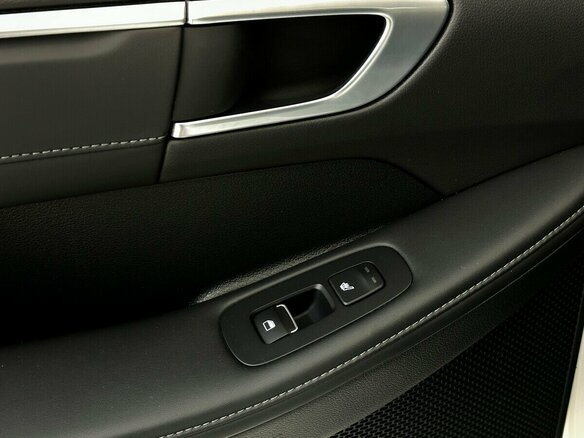 2021 Hyundai Sonata VIII (DN8), белый, 2600000 рублей - вид 10