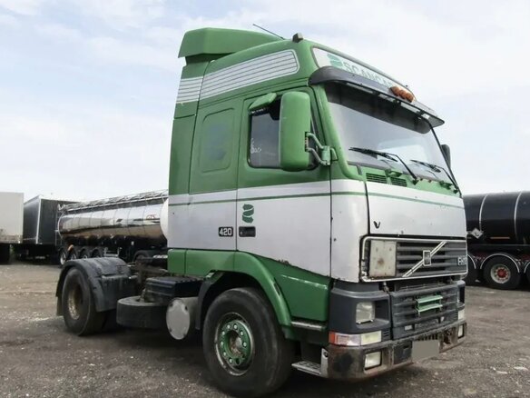 2000 Volvo FH, зелёный, 1100000 рублей