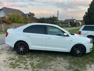2015 Skoda Rapid I, бежевый, 900000 рублей, вид 4