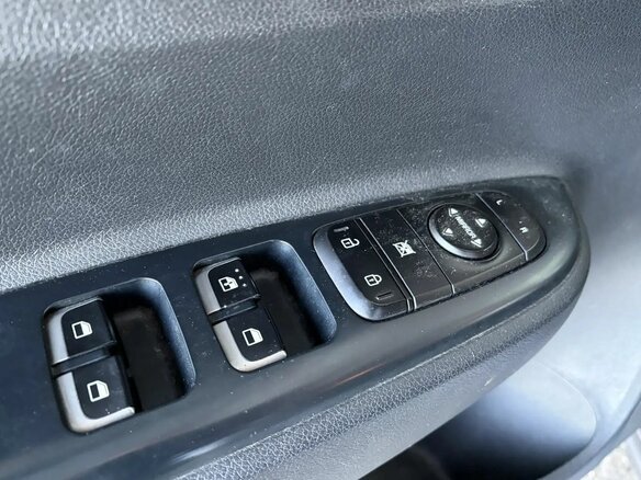 2018 Kia Rio IV, серебристый, 1595000 рублей - вид 14