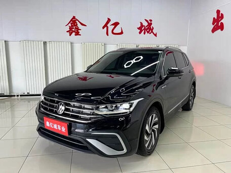 2023 Volkswagen Tiguan L II Рестайлинг (China Market), чёрный, 1900000 рублей, вид 1