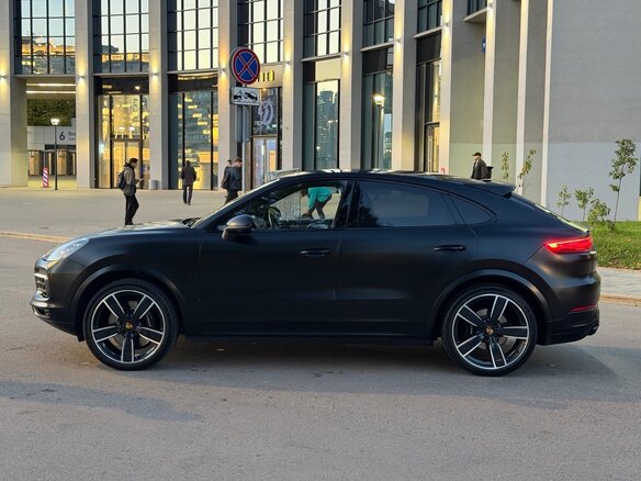 2021 Porsche Cayenne S Coupé III, чёрный, 10500000 рублей - вид 7