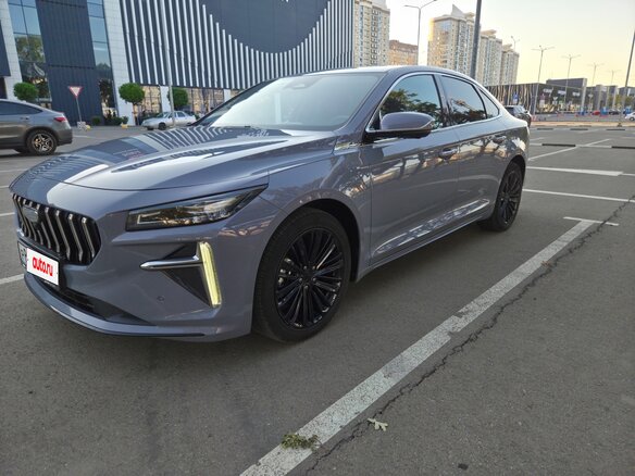 2024 Geely Preface I, фиолетовый, 2290000 рублей