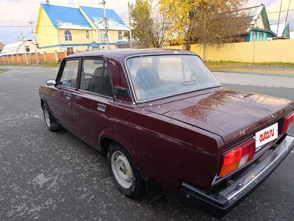 2008 Lada (ВАЗ) 2105, красный, 450000 рублей - вид 8