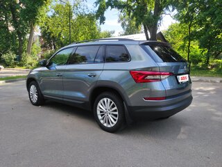 2018 Skoda Kodiaq I, серый, 2250000 рублей, вид 5