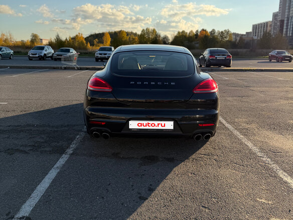 2014 Porsche Panamera 4S Executive I Рестайлинг, чёрный, 3500000 рублей - вид 4