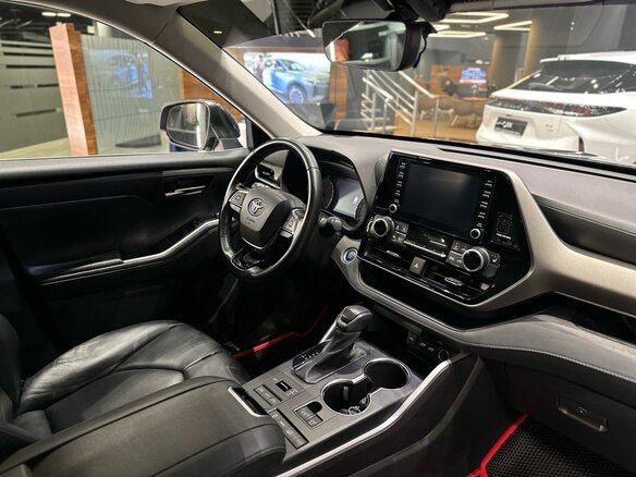 2021 Toyota Highlander IV (XU70), серый - вид 15