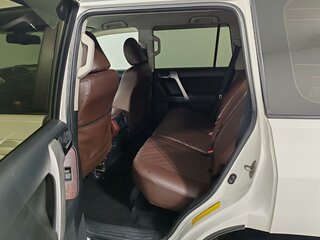 2014 Toyota Land Cruiser Prado 150 Series Рестайлинг 1, белый, 3149000 рублей, вид 2