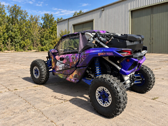 2022 BRP Can-Am Maverick X RS Turbo RR, фиолетовый, 2030000 рублей - вид 4