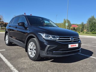 2021 Volkswagen Tiguan II Рестайлинг, чёрный, 2900000 рублей, вид 2