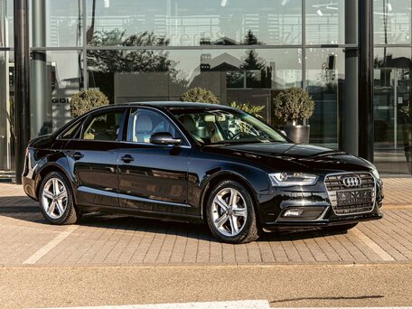 2015 Audi A4 IV (B8) Рестайлинг, чёрный, 1195000 рублей, вид 3