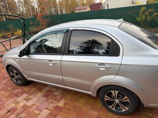 2007 Chevrolet Aveo I Рестайлинг, серебристый, 550000 рублей, вид 5