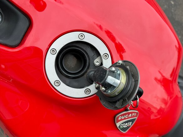 2014 Ducati Monster 1200, красный, 830000 рублей - вид 13