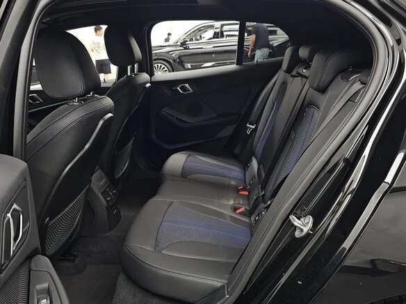 2022 BMW 1 серии 120i III (F40), чёрный, 4381237 рублей - вид 19