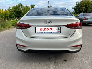2018 Hyundai Solaris II, бежевый, 1550000 рублей, вид 1