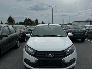 2026 Lada (ВАЗ) Granta I Рестайлинг, белый, 1068000 рублей, вид 1
