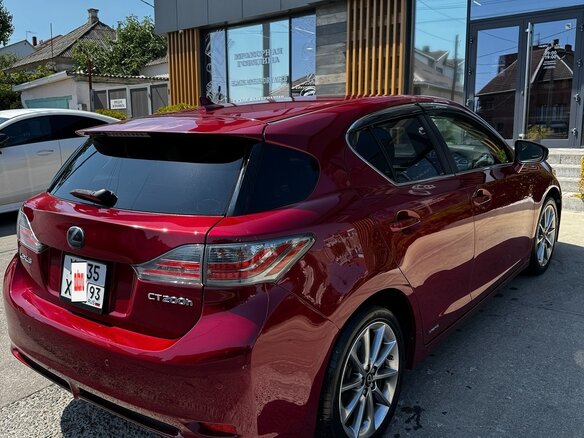 2012 Lexus CT 200h I, красный, 1650000 рублей - вид 16