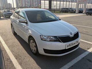 2014 Skoda Rapid I, белый, 750000 рублей, вид 2