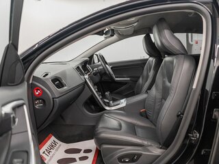 2011 Volvo V60 I, чёрный, 1250000 рублей, вид 4