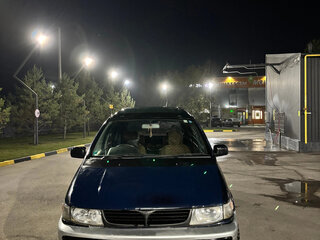 1997 Mitsubishi Chariot II, синий, 190000 рублей, вид 2