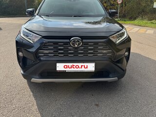 2021 Toyota RAV4 V (XA50), чёрный, 3500000 рублей, вид 1
