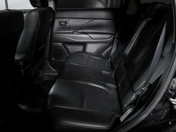 2014 Mitsubishi Outlander III, чёрный, 1339000 рублей - вид 9