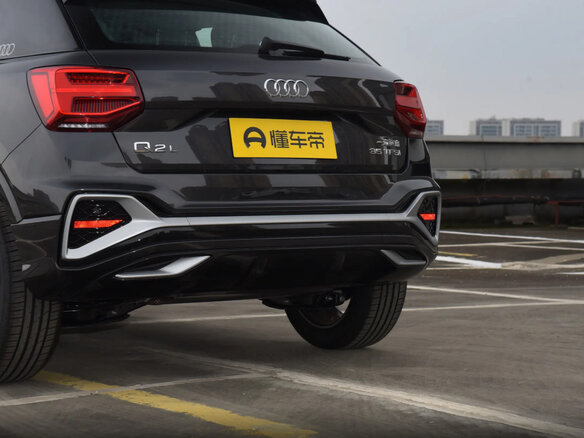 2023 Audi Q2 L 35 TFSI I Рестайлинг, чёрный, 2020000 рублей - вид 9