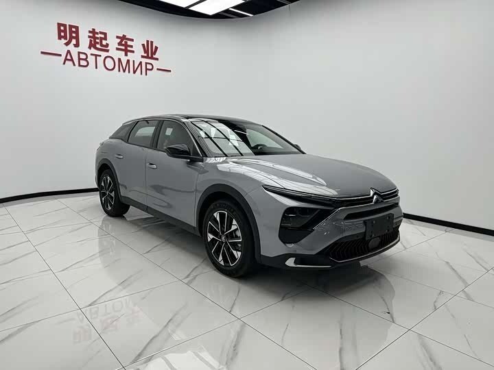 Открыть фотографии: Citroen C5 X
