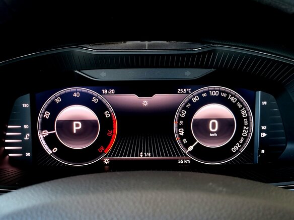 2025 Skoda Superb III Рестайлинг, чёрный - вид 24
